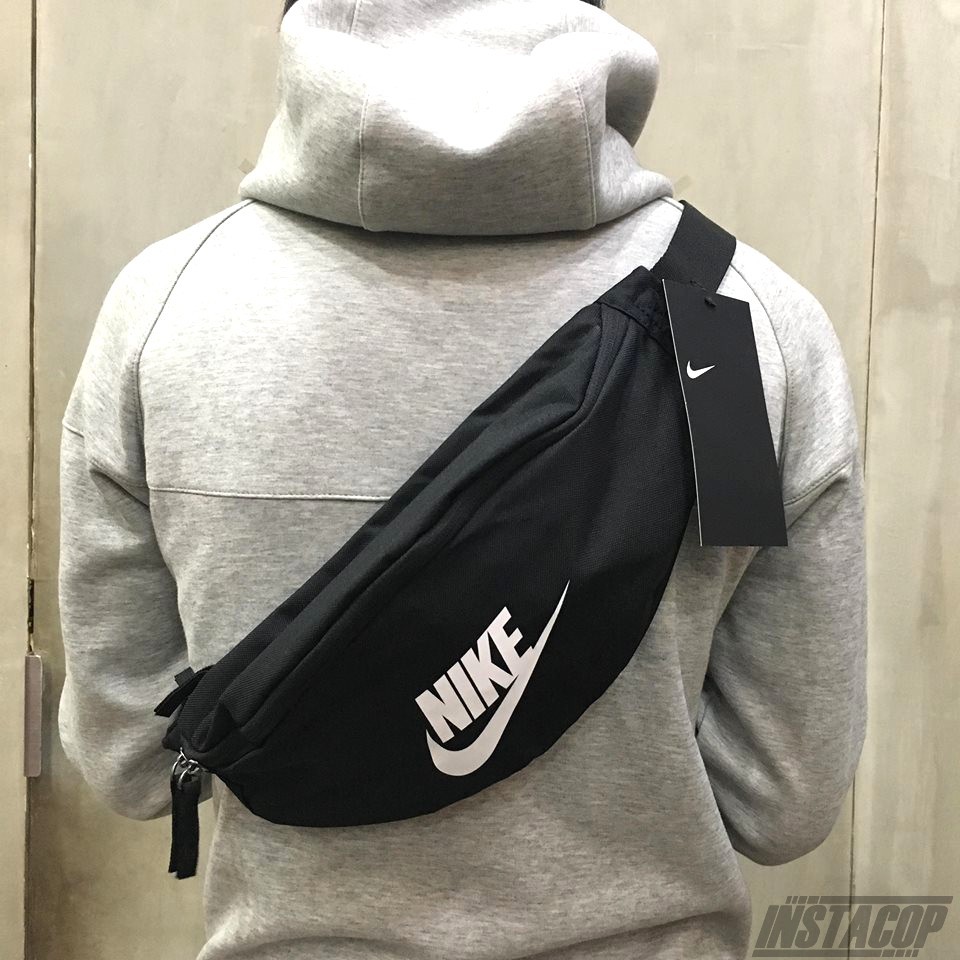 Nike 2024 heritage bumbag