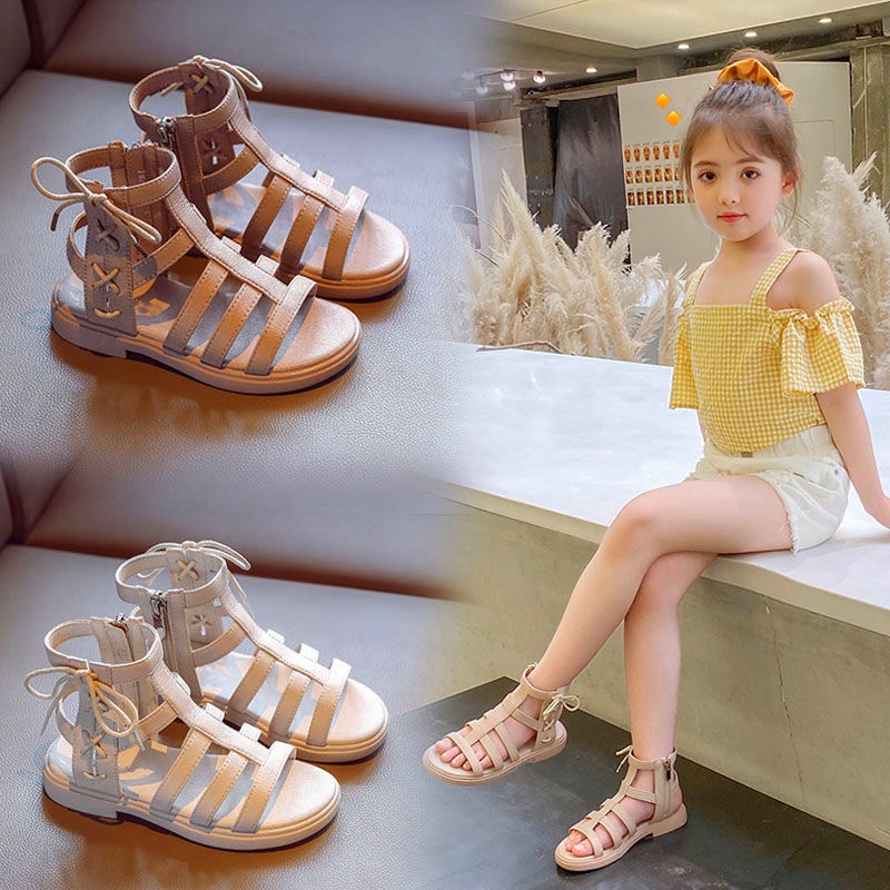 Girl with sandals sale