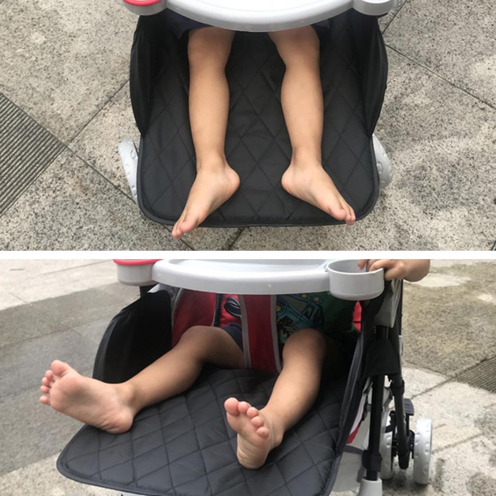 Stroller extension outlet seat