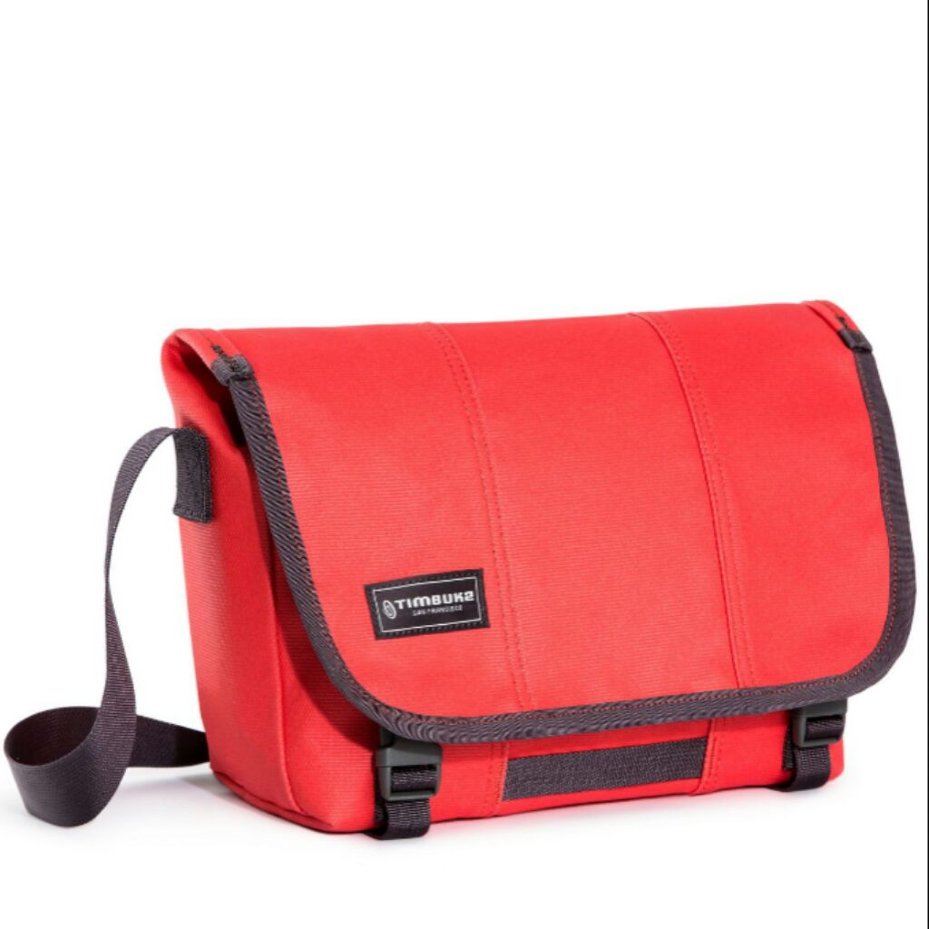 Red deals messenger bags