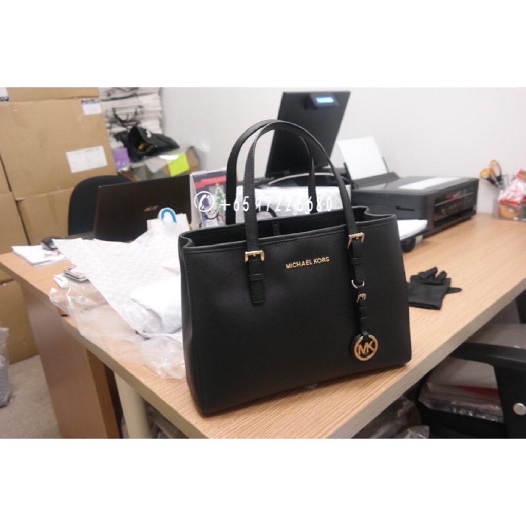 Handtasche Michael Kors Jet Set Travel 30H3GTVT8L Black