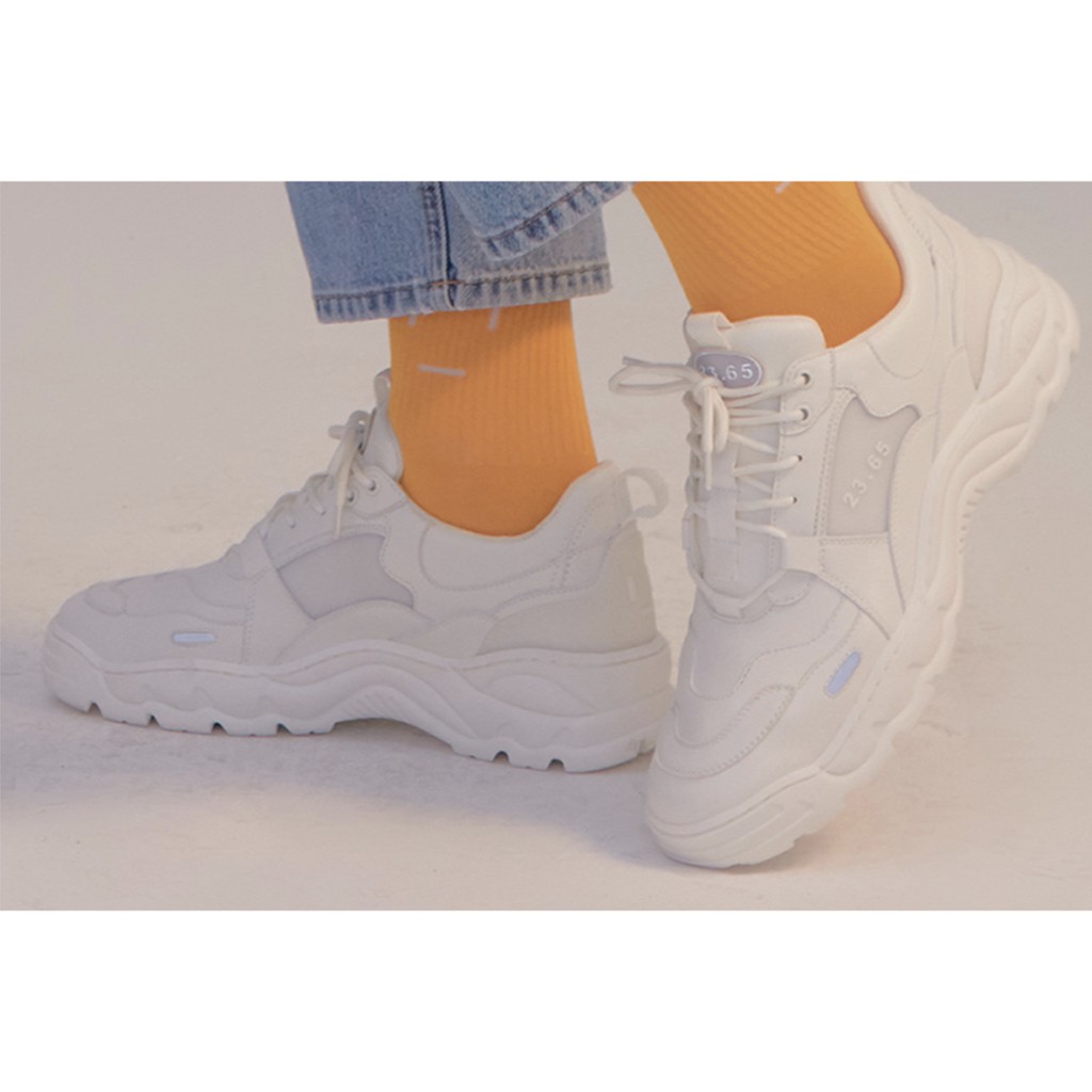 New white sneakers on sale 2018