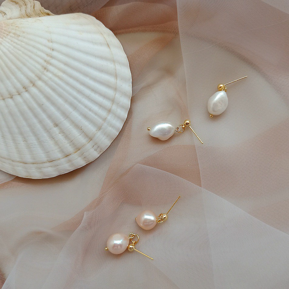 Freshwater pearl sale earrings gold