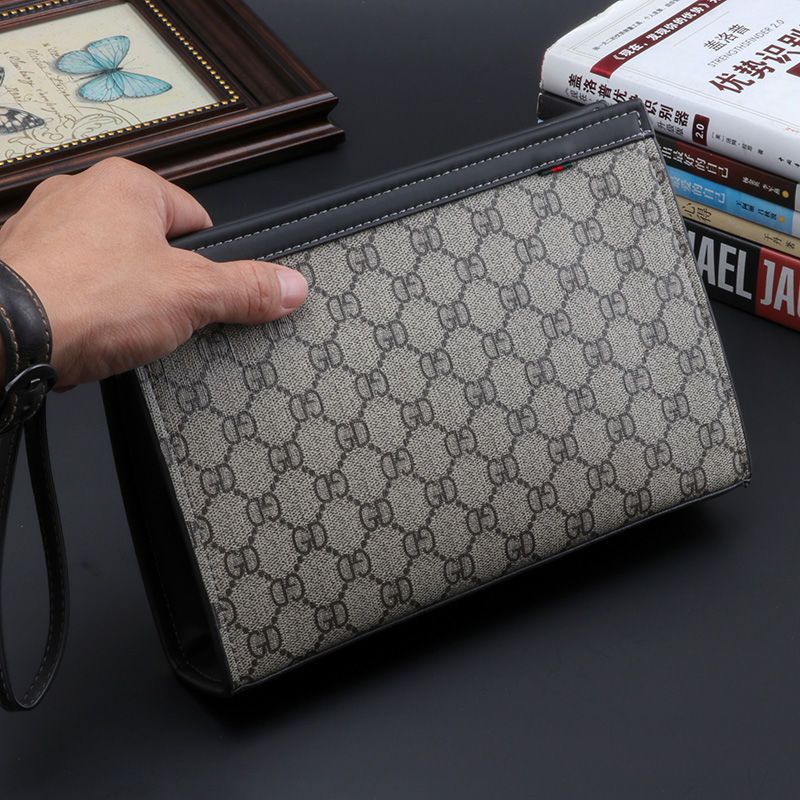 Gucci sales men clutch