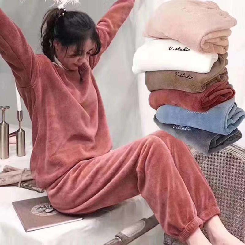 Plush pajamas online women's