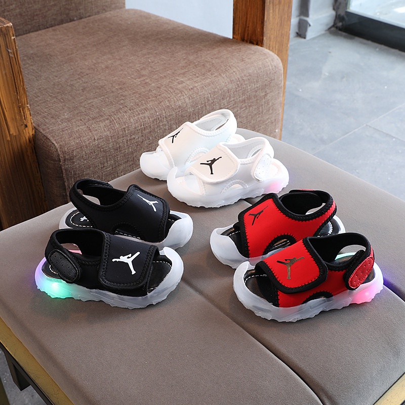 Baby boy hot sale jordan sandals