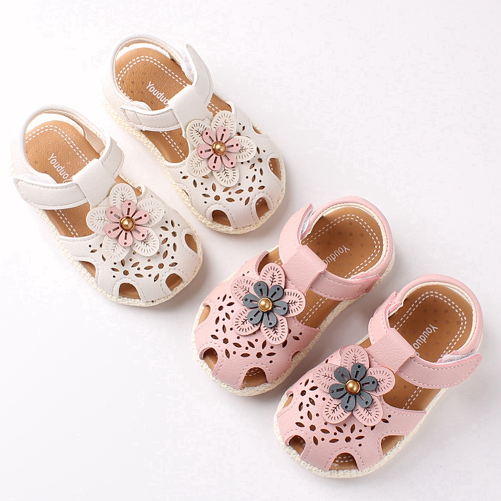 White sale sandals baby