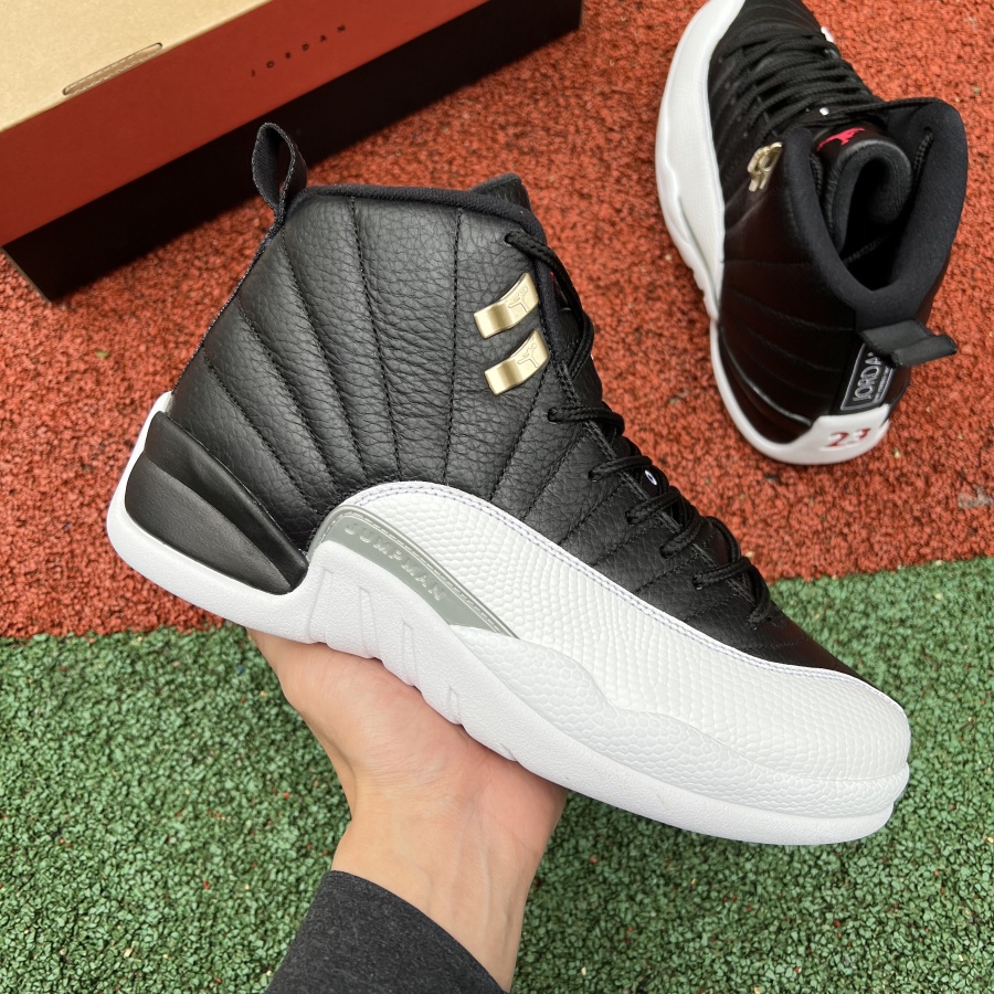 air jordan 12 mid