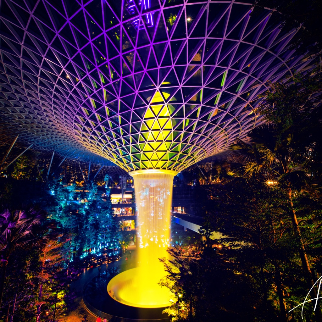 Canopy Bridge Jewel Changi Airport