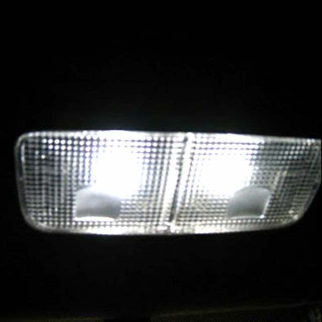 Toyota on sale dome light