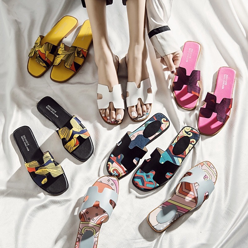 Max 2025 fashion sandals