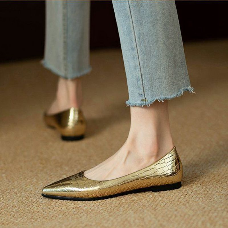 Gold sale dolly shoes