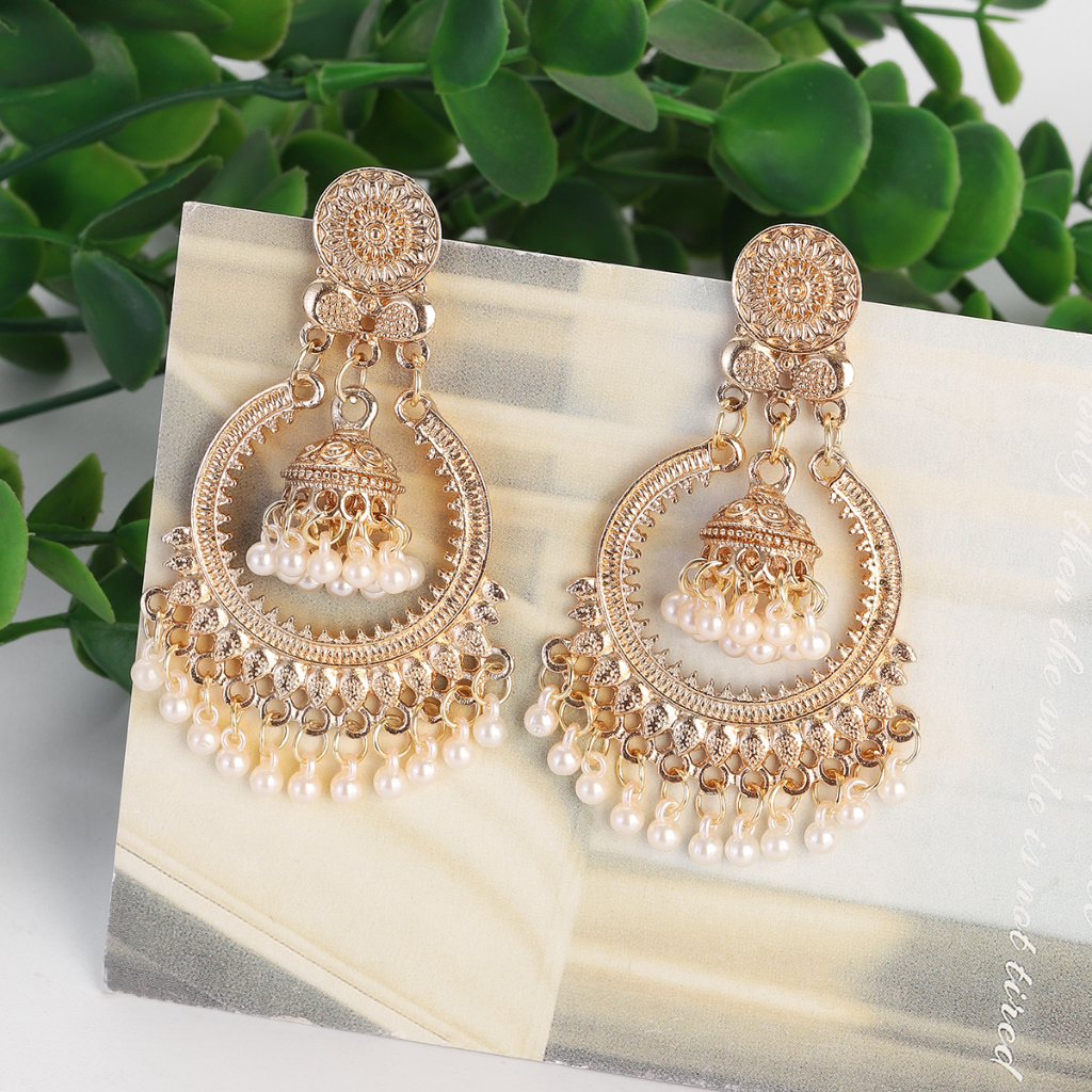 Gold hot sale colour earrings