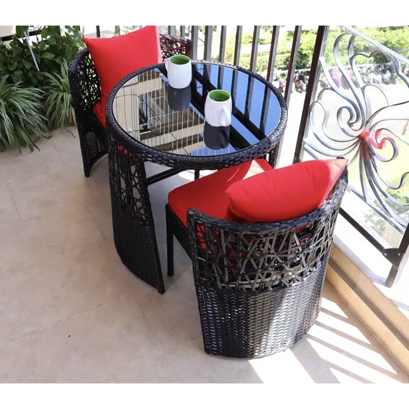 Balcony table with online chairs