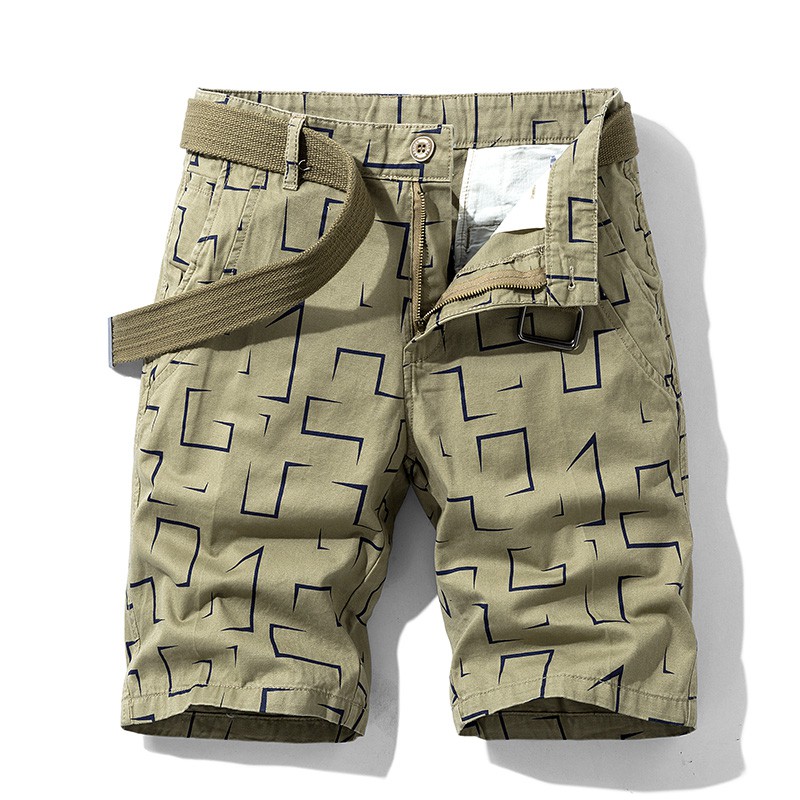 Red camo sale cargo shorts