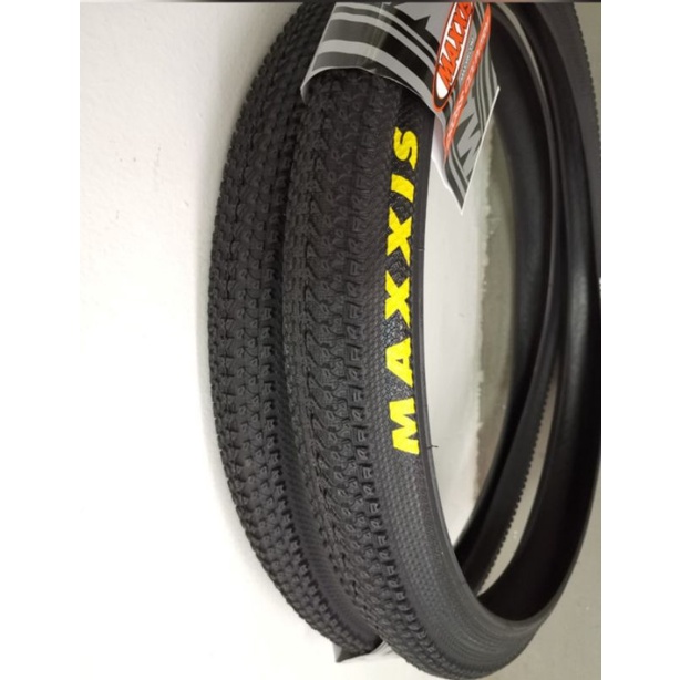 26 inch deals maxxis tyres