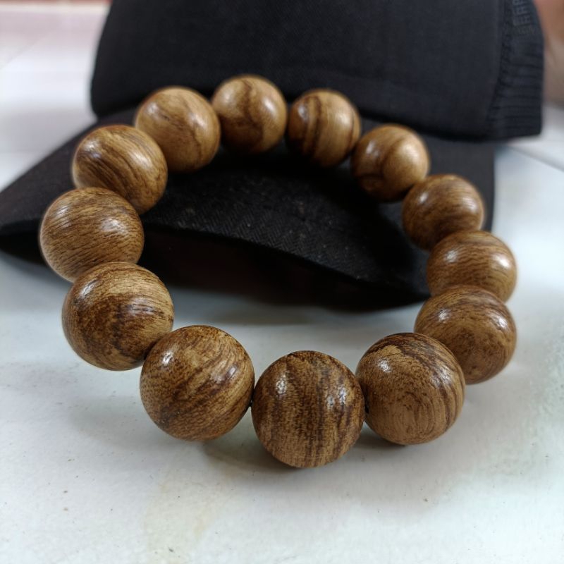 Agarwood jewelry on sale