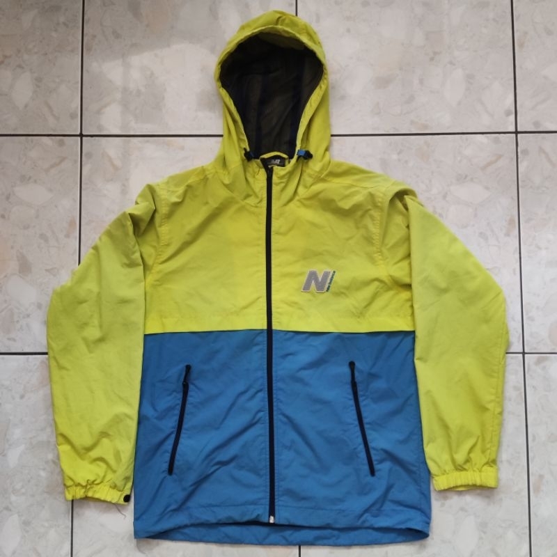 New balance jacket clearance singapore