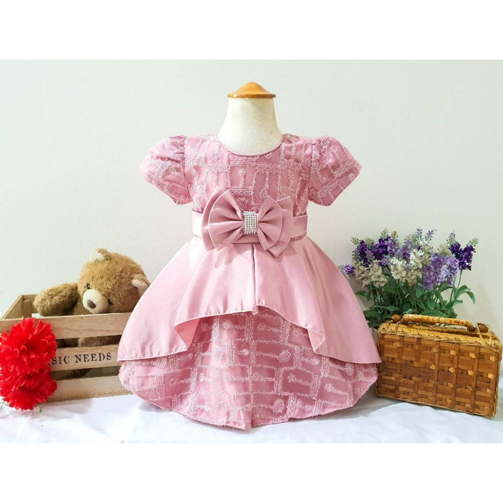 Newborn dress for hot sale baby girl