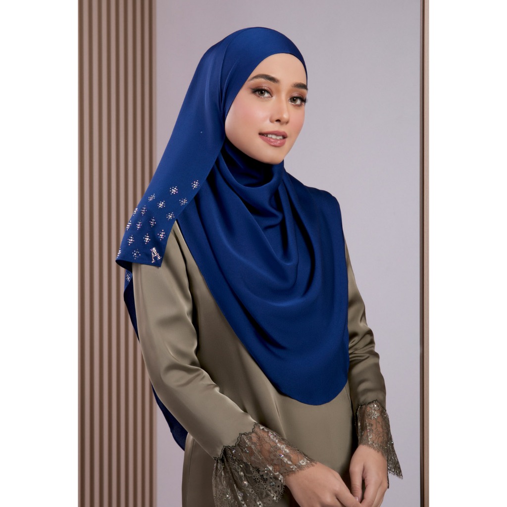 Plain on sale shawl ariani