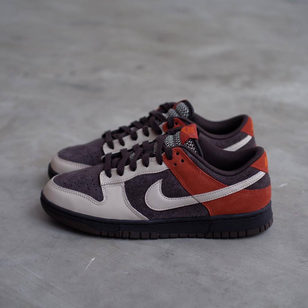 nike sb brown and red