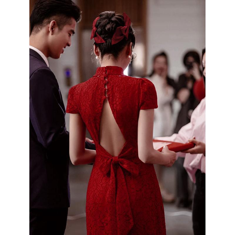 New Design China Bride Wedding Cheongsam Dress in Wine Red/white