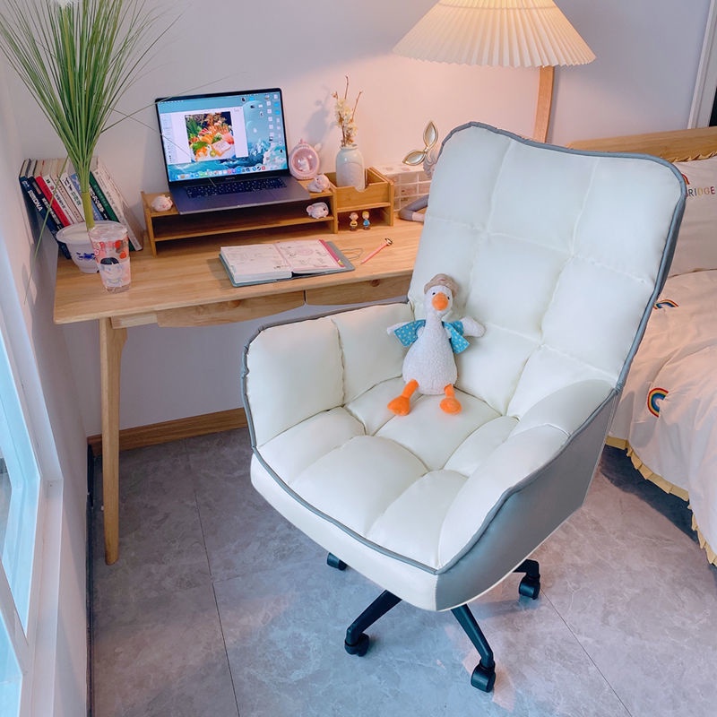 Comfortable stool for online office