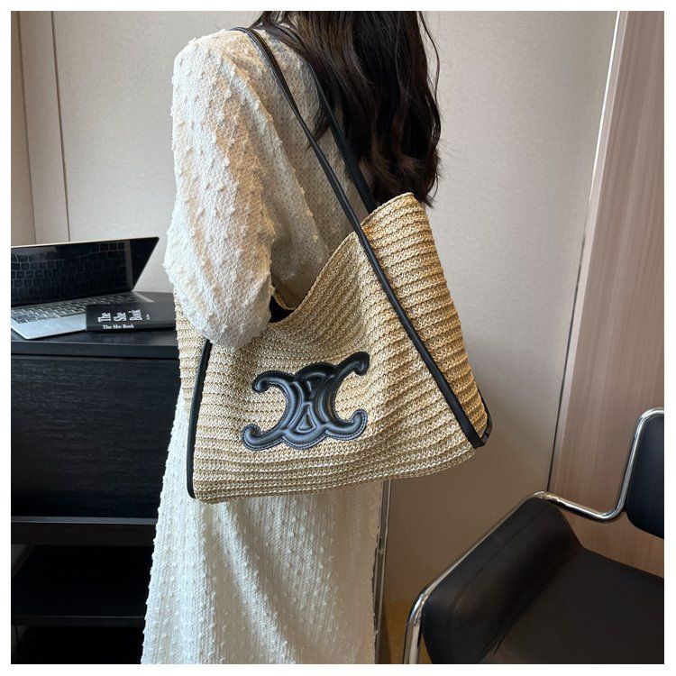 New Fashion Designer Women Four-Leaf Clover Embossed Handbag Shoulder  Messenger Commuter Bag