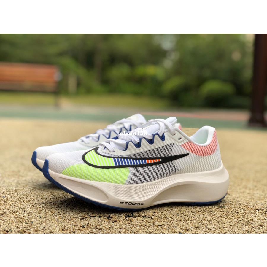 White on sale zoom fly