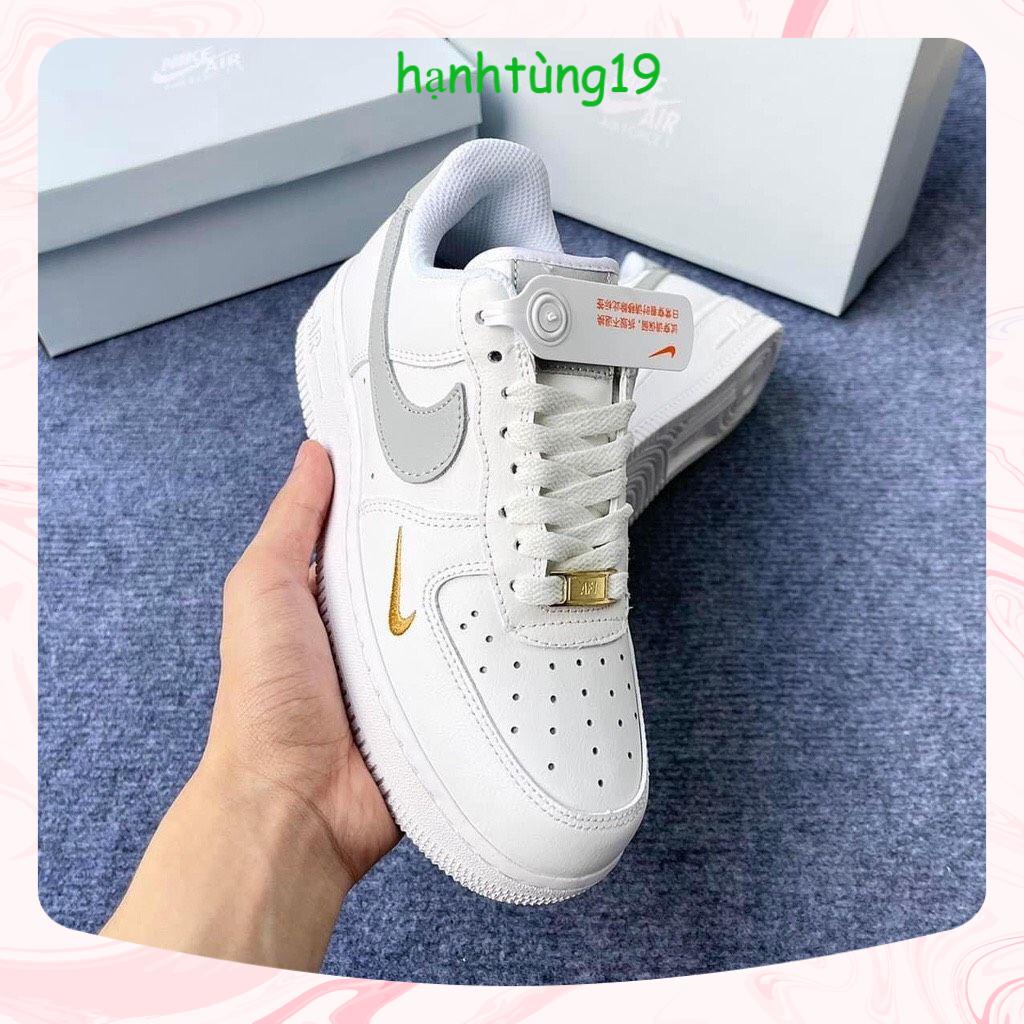 Air force one deals low white