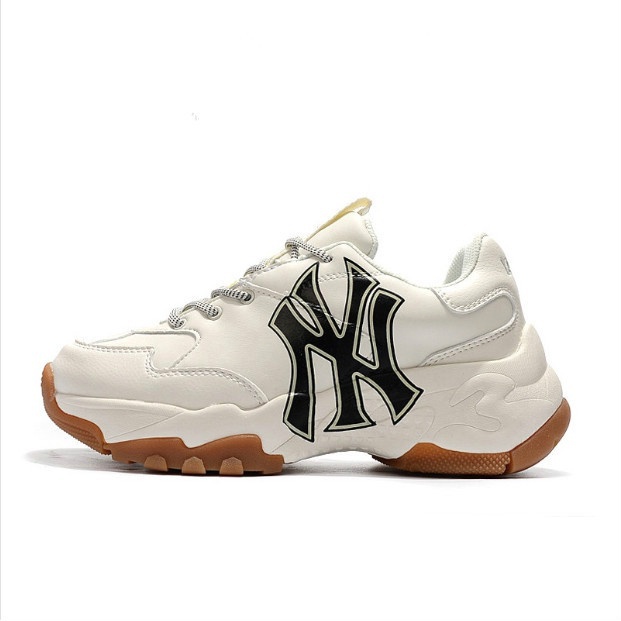 Mlb new york hotsell yankees shoes