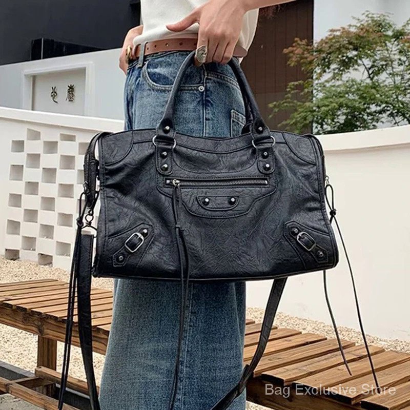 Y2K Purse Bags Chic Pouch Bag Vegan Leather Vintage Hobo Handbag Mini  Shoulder Bag Underarm Bag Purse for Women