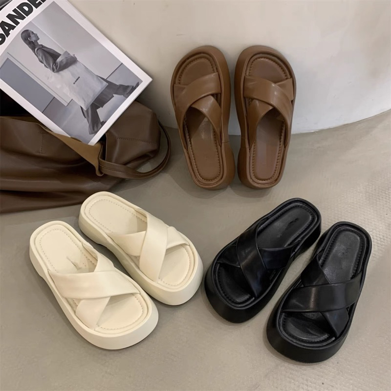 Kiks platform flip on sale flops